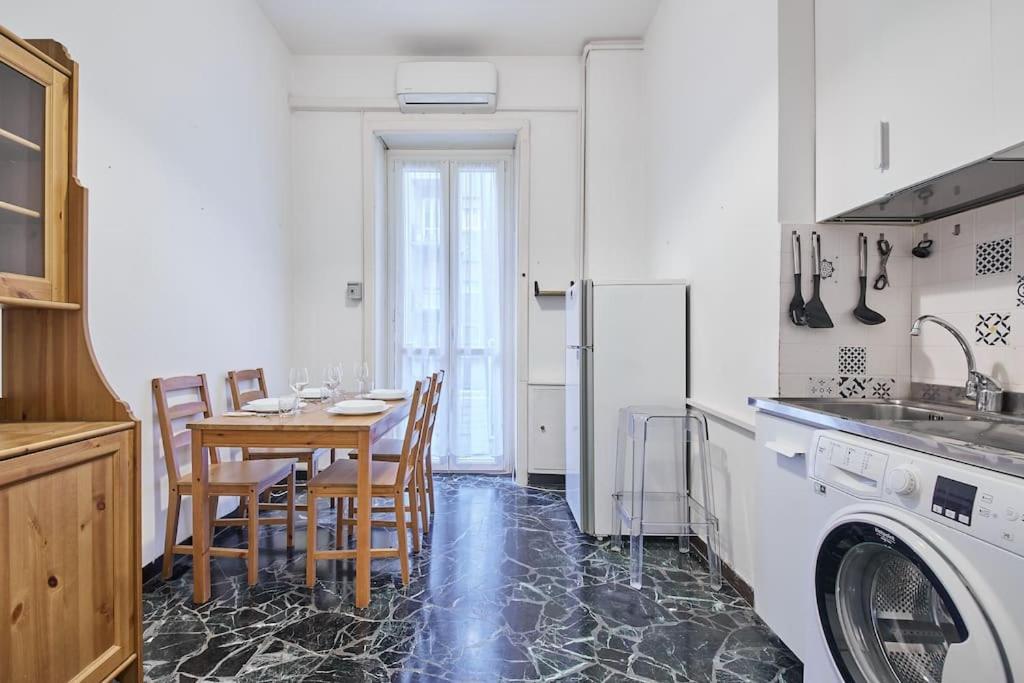 Moscova - Brera Casa Centralissima Con Wi-fi Milaan